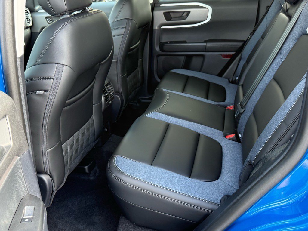 Certified 2025 Ford Bronco Sport Outer Banks AWD/4WD image 15