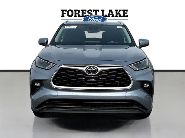 Used 2022 Toyota Highlander XLE