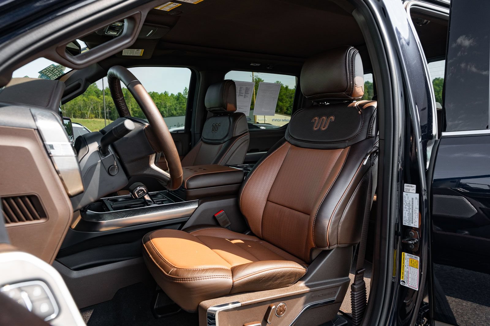 Certified 2025 Ford F150 King Ranch w/ FX4 Off-Road Package AWD/4WD image 19
