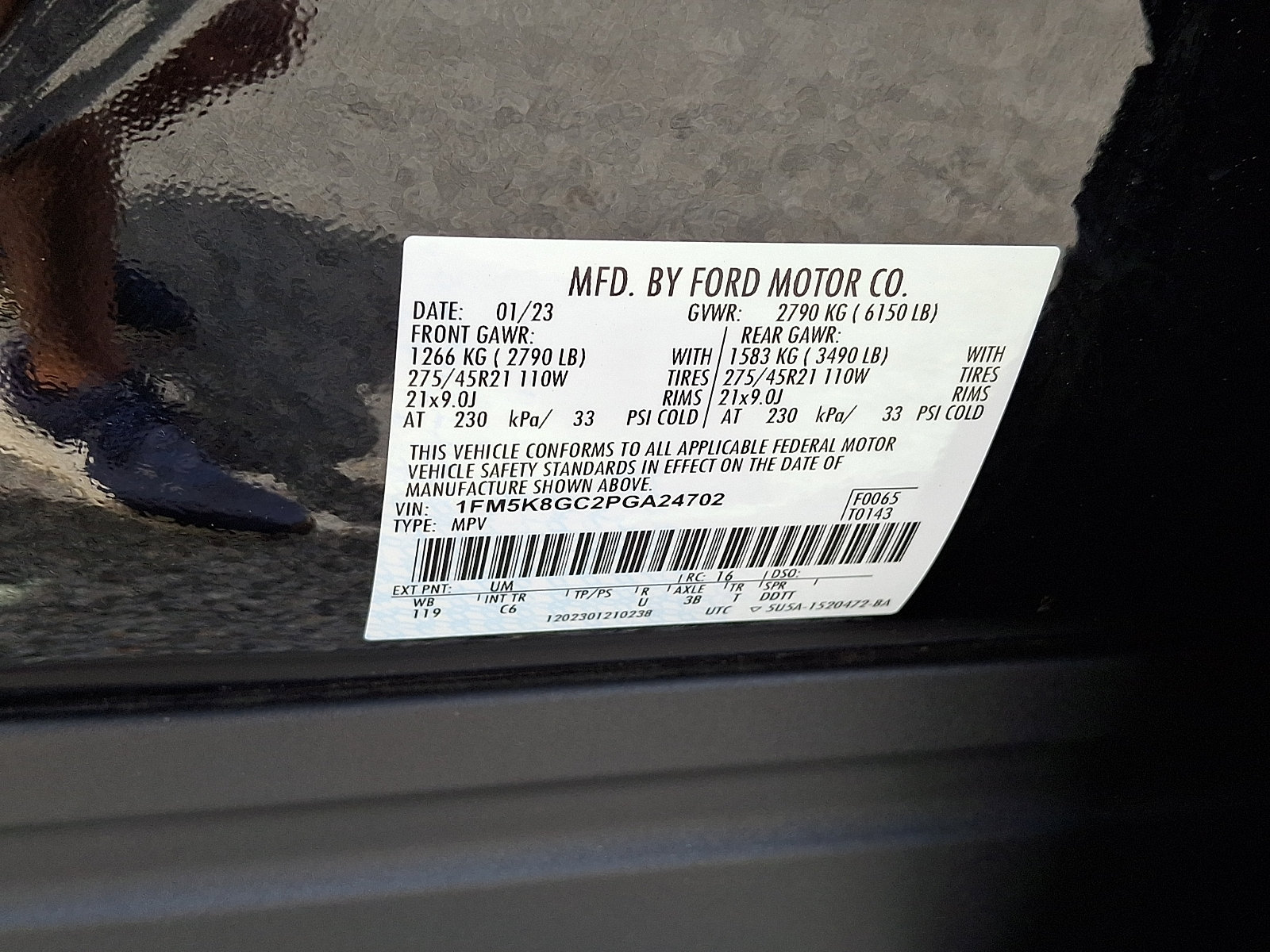 Certified 2023 Ford Explorer ST w/ Equipment Group 401A AWD/4WD image 30