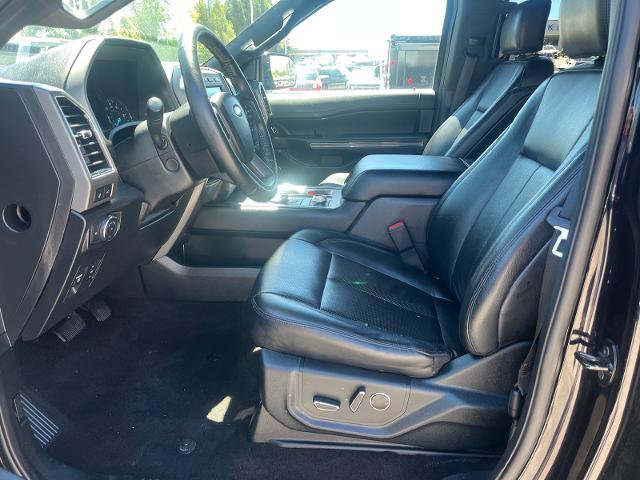 Certified 2019 Ford Expedition XLT w/ Equipment Group 202A AWD/4WD image 16