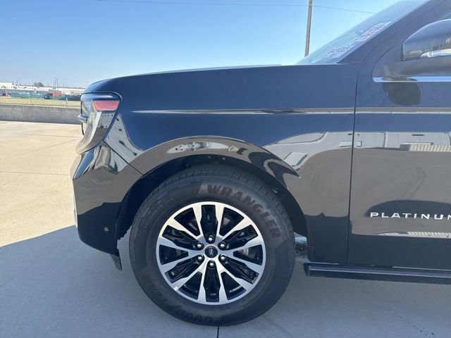 Certified 2025 Ford Expedition Platinum AWD/4WD image 9