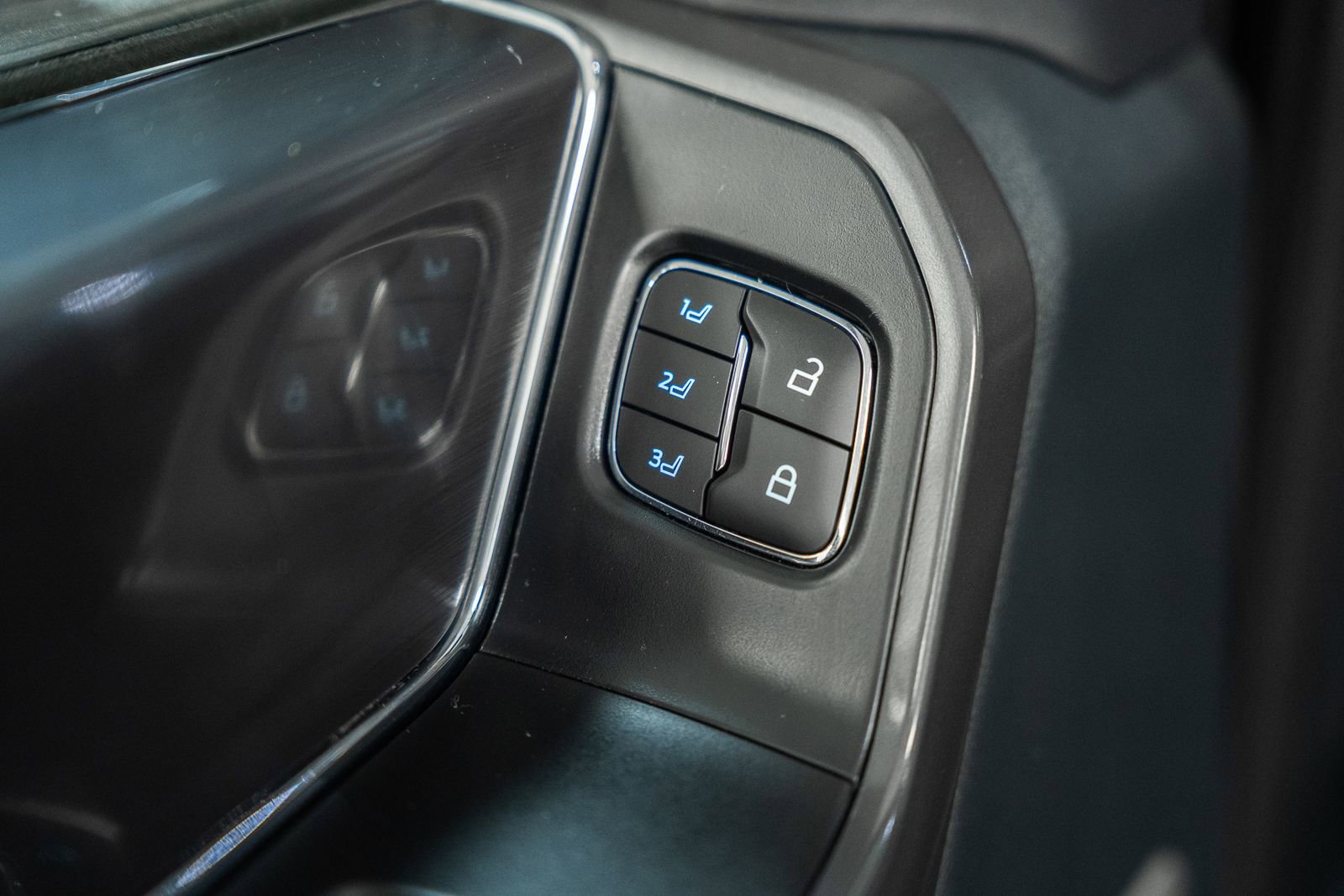 Certified 2024 Ford F150 Lariat AWD/4WD image 47