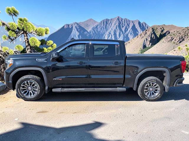 Used 2019 GMC Sierra 1500 AT4 w/ AT4 Premium Package AWD/4WD image 3