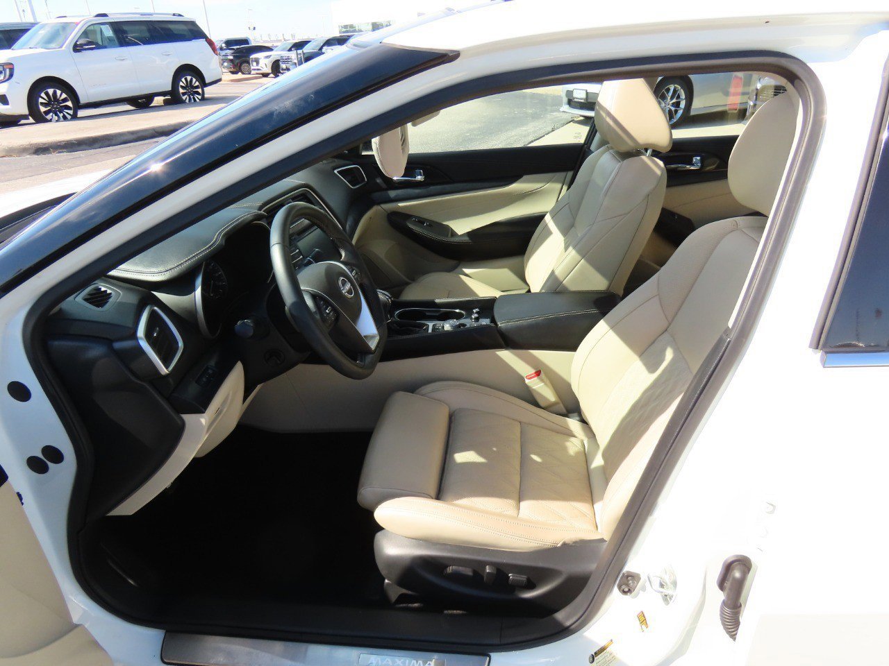 Used 2023 Nissan Maxima Platinum w/ Sport Mat Group image 25