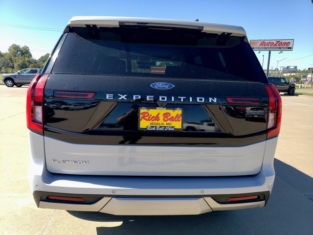Certified 2025 Ford Expedition Platinum AWD/4WD image 6