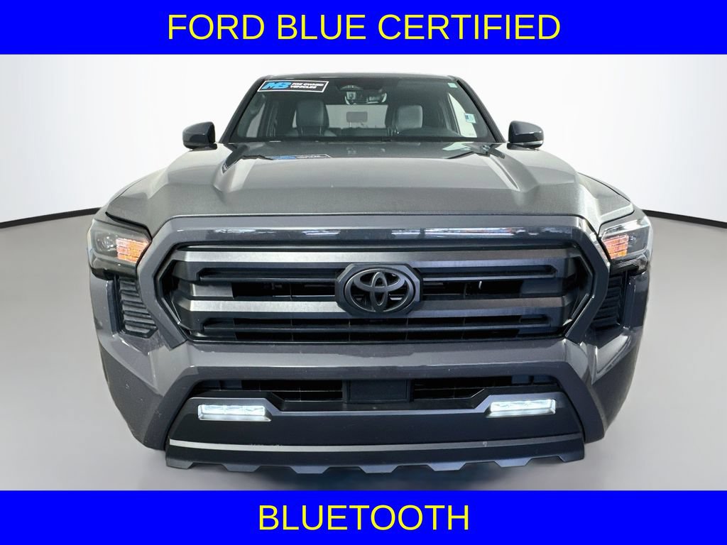 Used 2026 Toyota Tacoma SR5 AWD/4WD image 3