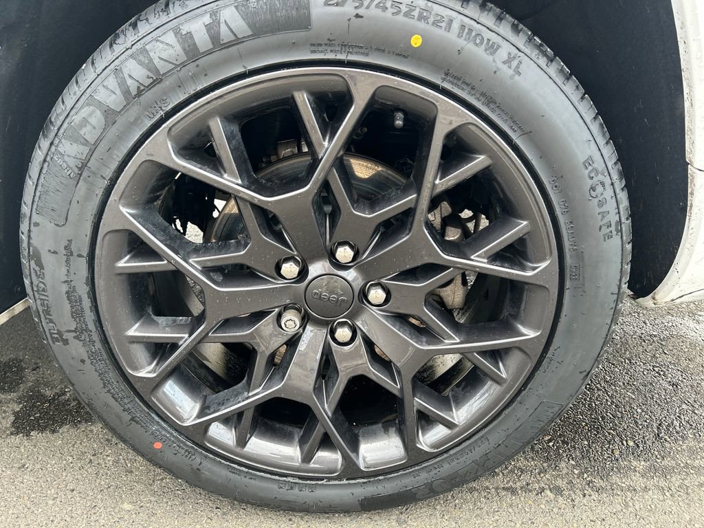 Used 2024 Jeep Grand Cherokee L Summit image 33