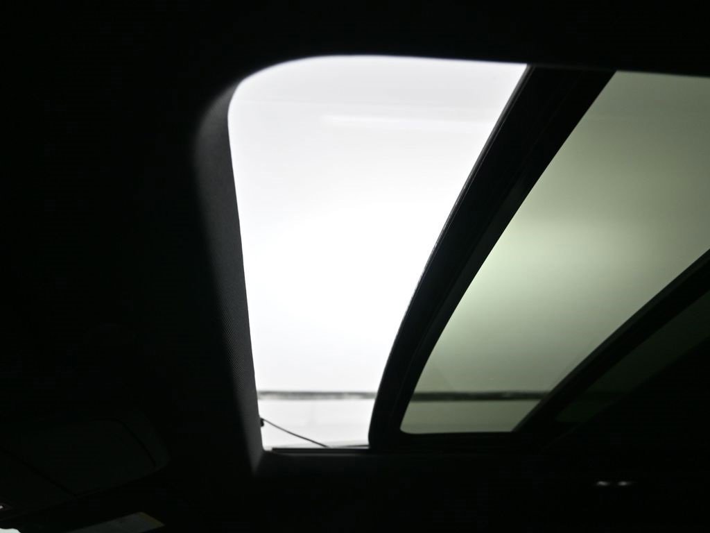 Certified 2023 Ford Explorer Platinum w/ Technology Package image 36