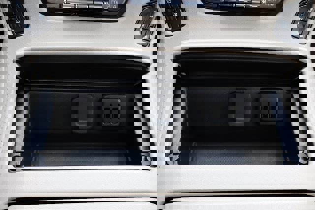 Used 2019 GMC Yukon Denali w/ Denali Ultimate Package image 16