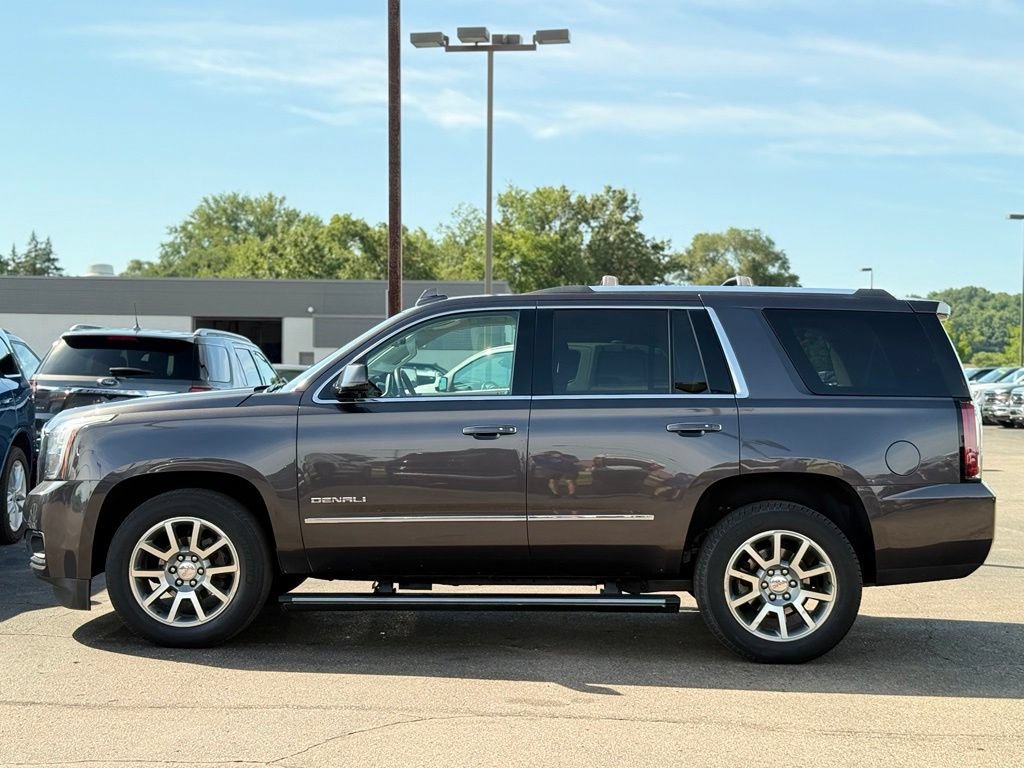 Used 2017 GMC Yukon Denali AWD/4WD image 38