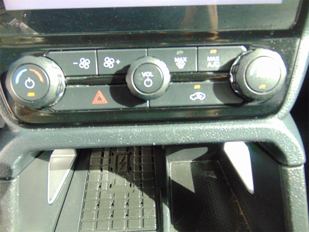 Certified 2024 Ford Ranger Lariat w/ Trailer Tow Package image 20