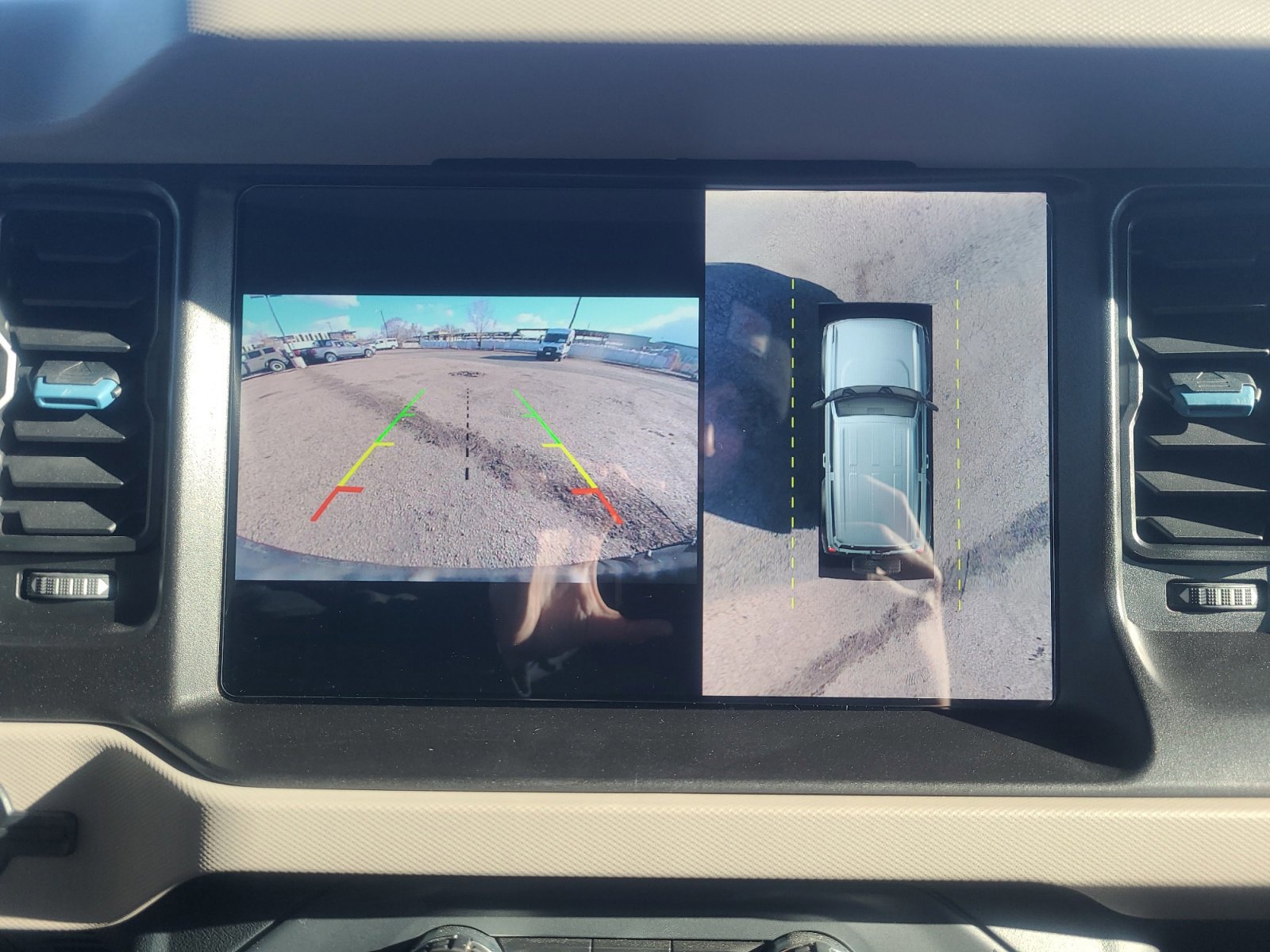 Certified 2022 Ford Bronco Wildtrak image 28