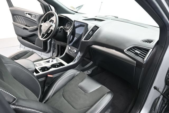 Certified 2023 Ford Edge ST w/ Cargo Accessory Package AWD/4WD image 28