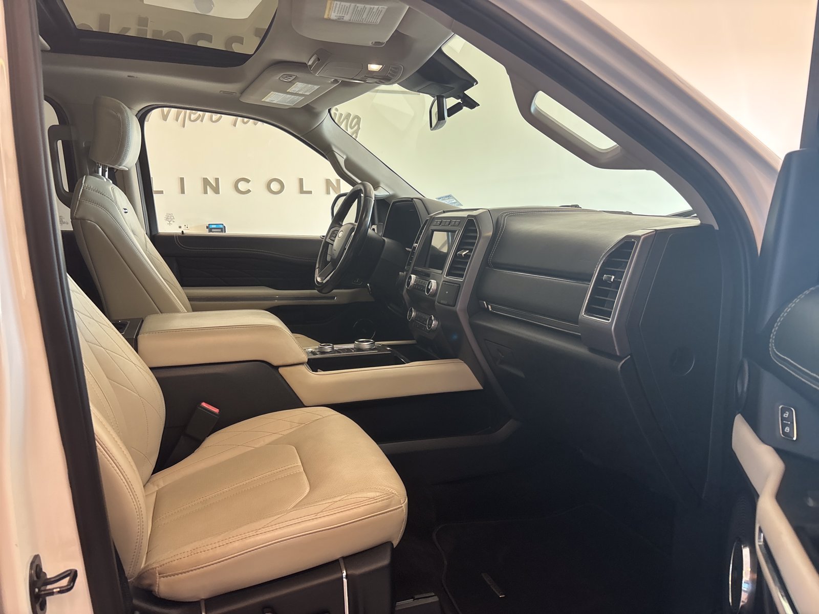 Certified 2021 Ford Expedition Platinum AWD/4WD image 6