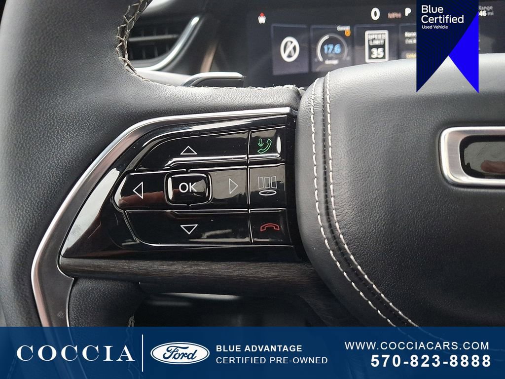 Used 2024 Jeep Grand Cherokee Overland w/ Trailer Tow Package image 22