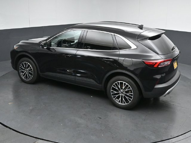 Certified 2026 Ford Escape SE w/ PHEV Premium Package FWD image 49