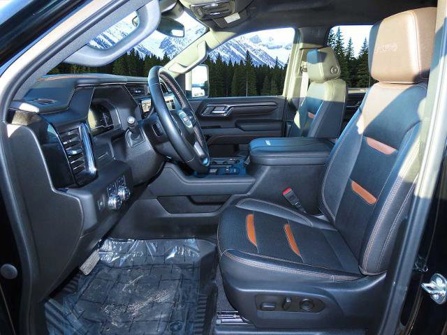 Used 2024 GMC Sierra 2500 AT4 image 16