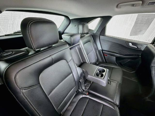 Certified 2025 Ford Escape Platinum AWD/4WD image 26