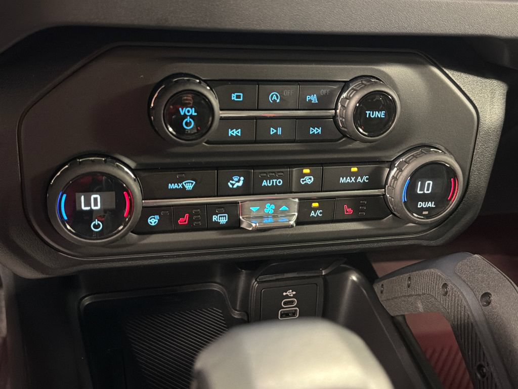 Certified 2026 Ford Bronco Raptor AWD/4WD image 39