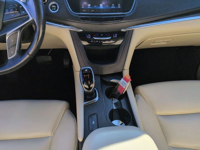 Used 2017 Cadillac XT5 FWD w/ LPO, Wheel Lock Package image 18