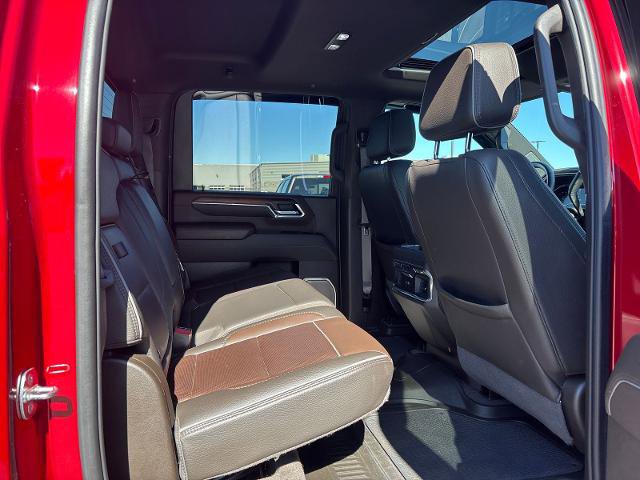 Used 2024 GMC Sierra 2500 Denali w/ Denali Reserve Package AWD/4WD image 7