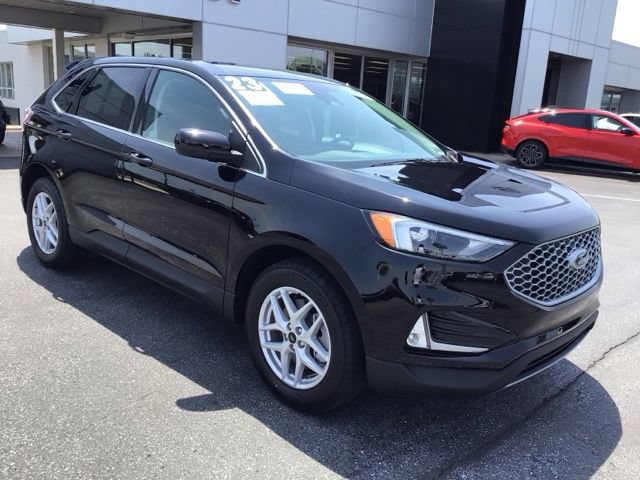 Certified 2023 Ford Edge SEL w/ Convenience Package