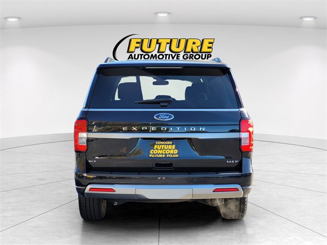 Certified 2024 Ford Expedition Max XLT image 4