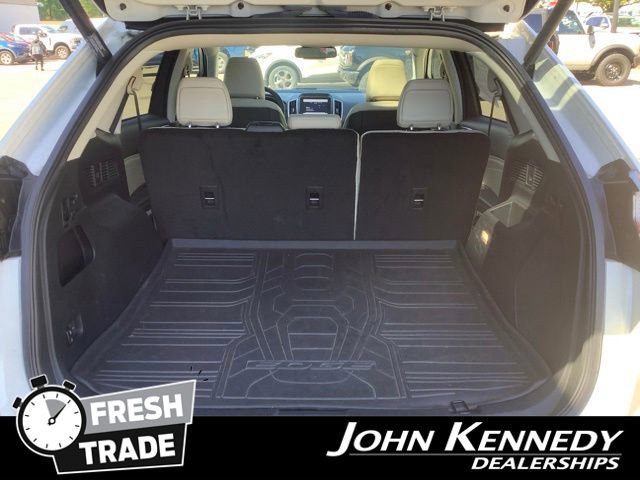 Certified 2022 Ford Edge Titanium w/ Equipment Group 301A AWD/4WD image 35