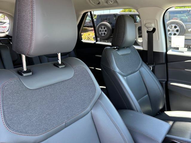 Certified 2026 Ford Explorer Active w/ Active Comfort Package RWD image 15