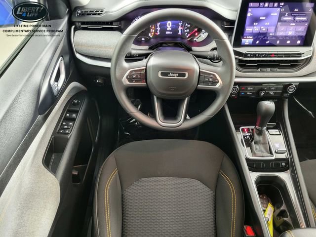 Used 2022 Jeep Compass Sport image 26