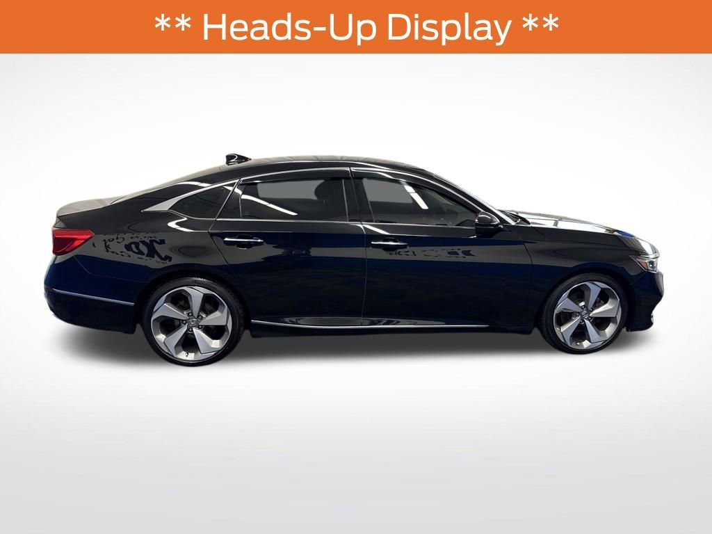 Used 2018 Honda Accord Touring image 8