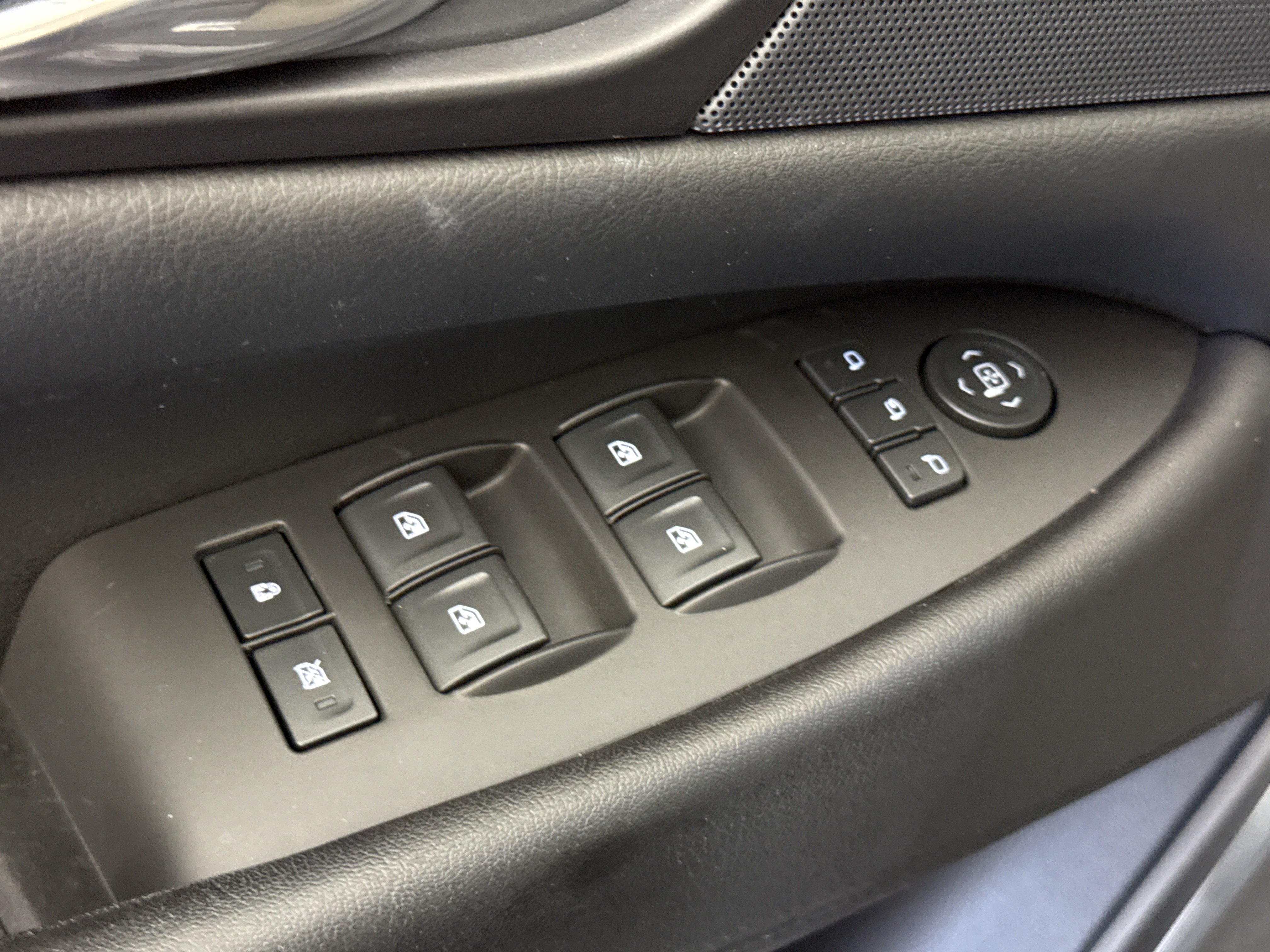 Used 2020 Cadillac Escalade Luxury RWD image 16
