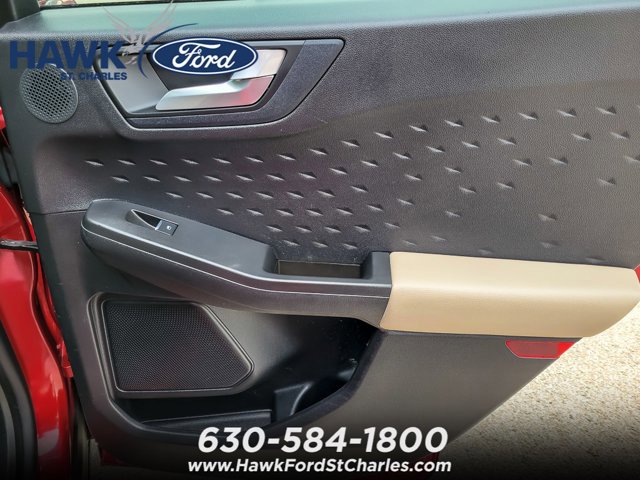 Certified 2020 Ford Escape Titanium AWD/4WD image 22