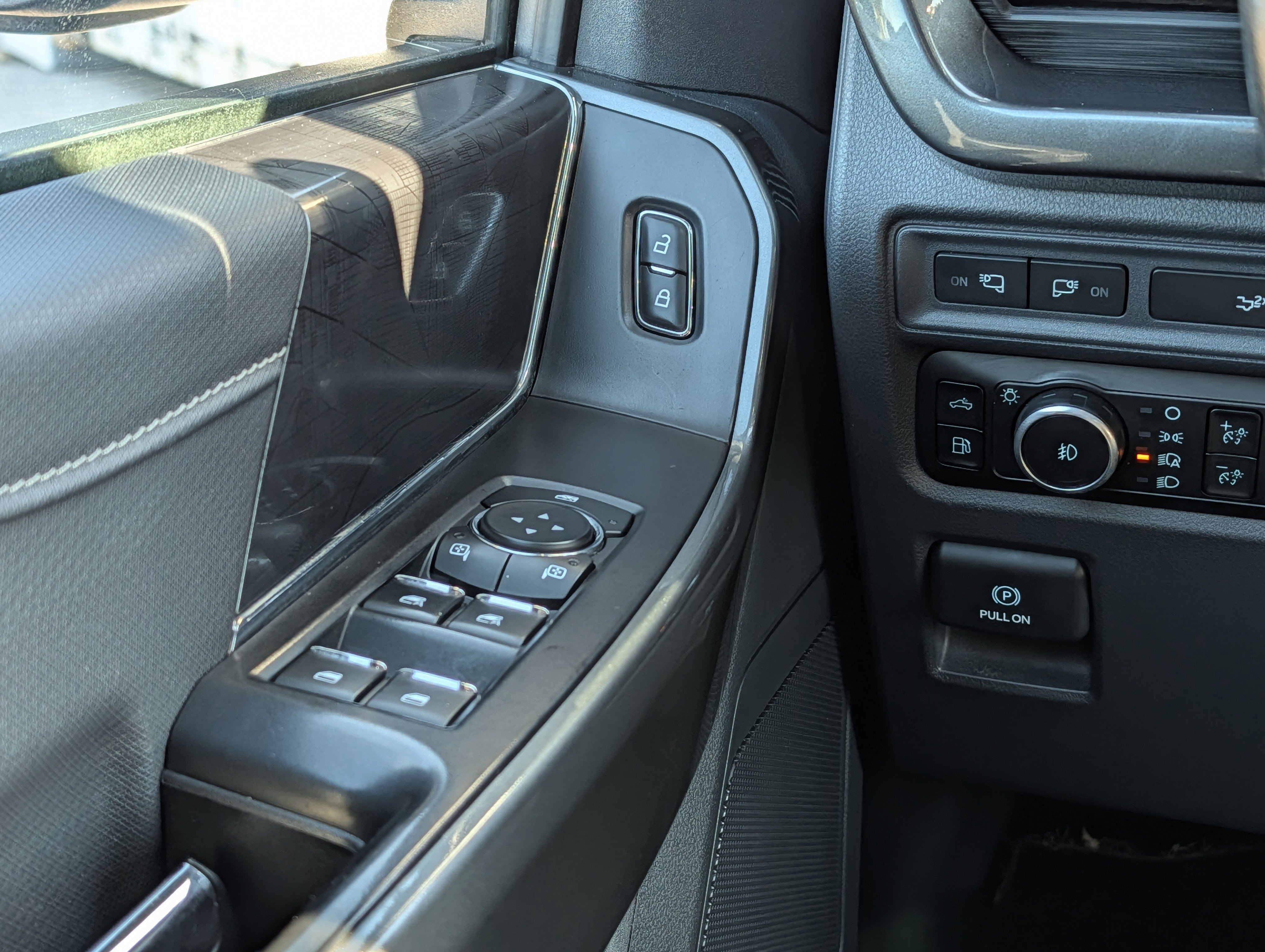 Certified 2023 Ford F150 XLT w/ Equipment Group 302A High image 24