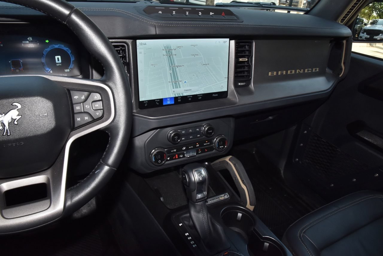Certified 2025 Ford Bronco Badlands AWD/4WD image 27