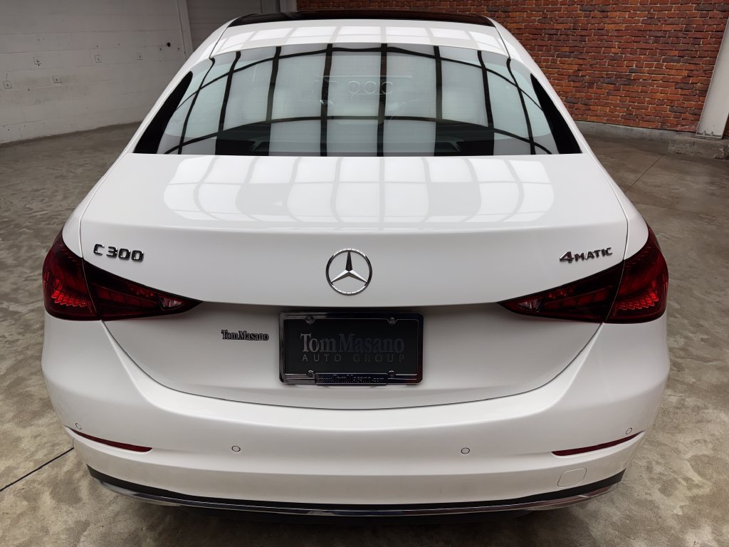 Used 2024 Mercedes-Benz C 300 4MATIC Sedan image 4