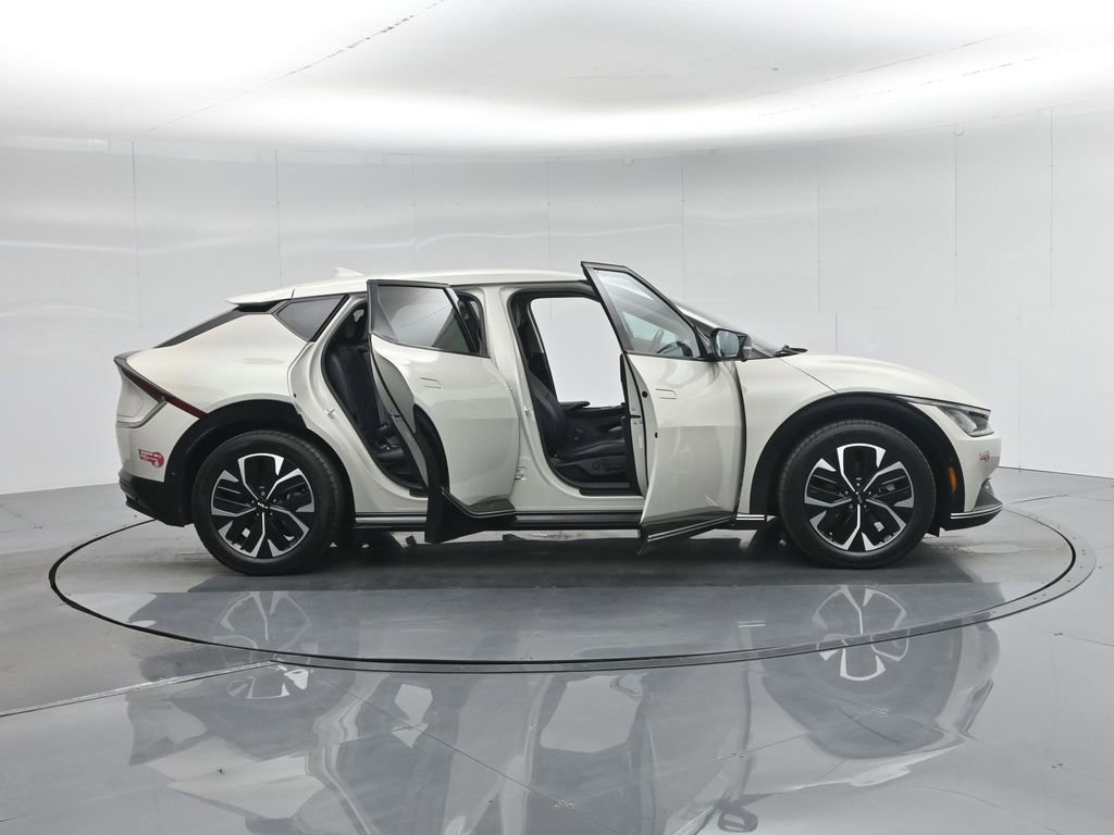 Used 2022 Kia EV6 Wind w/ Wind Technology Package image 5