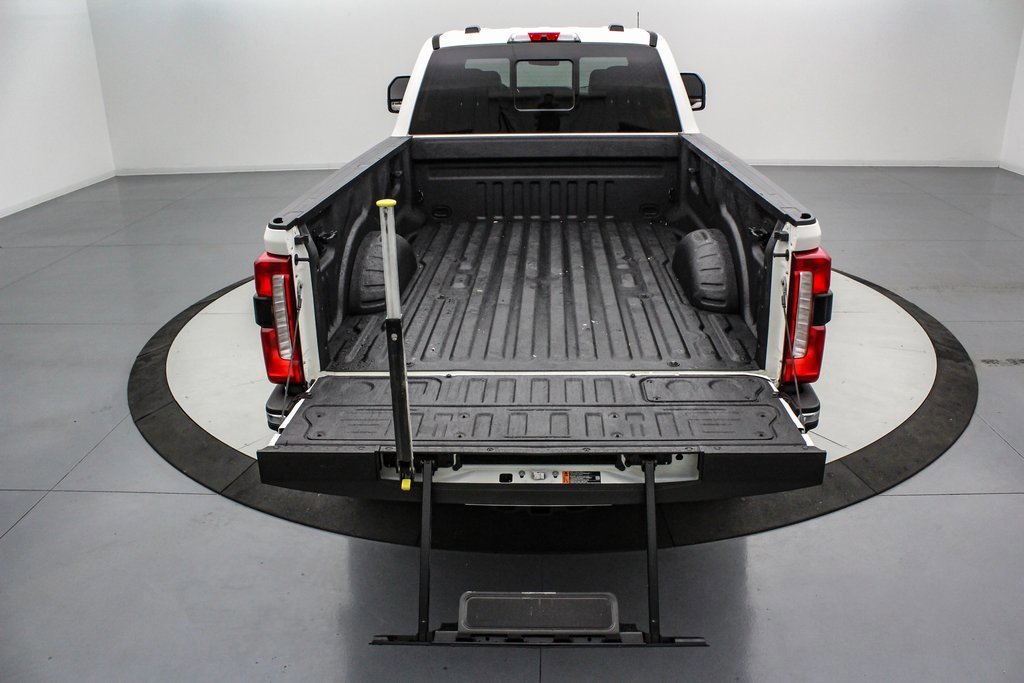 Certified 2023 Ford F250 Lariat w/ Chrome Package image 10