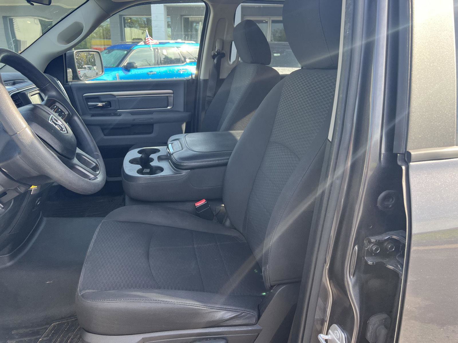 Used 2019 RAM 1500 Classic Warlock image 11