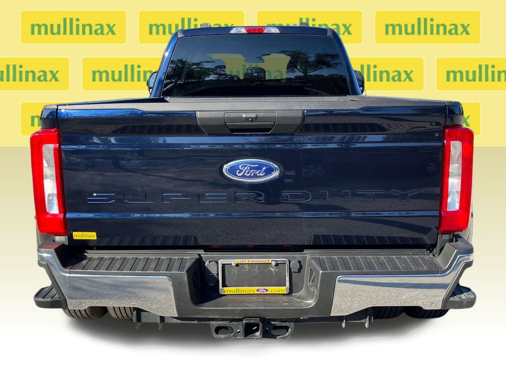 Certified 2024 Ford F350 XLT image 4