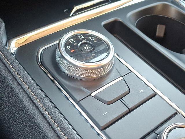 Certified 2024 Ford Expedition Max XLT image 15