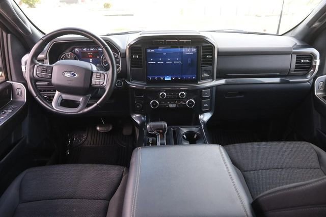 Certified 2022 Ford F150 XLT w/ Equipment Group 302A High image 20