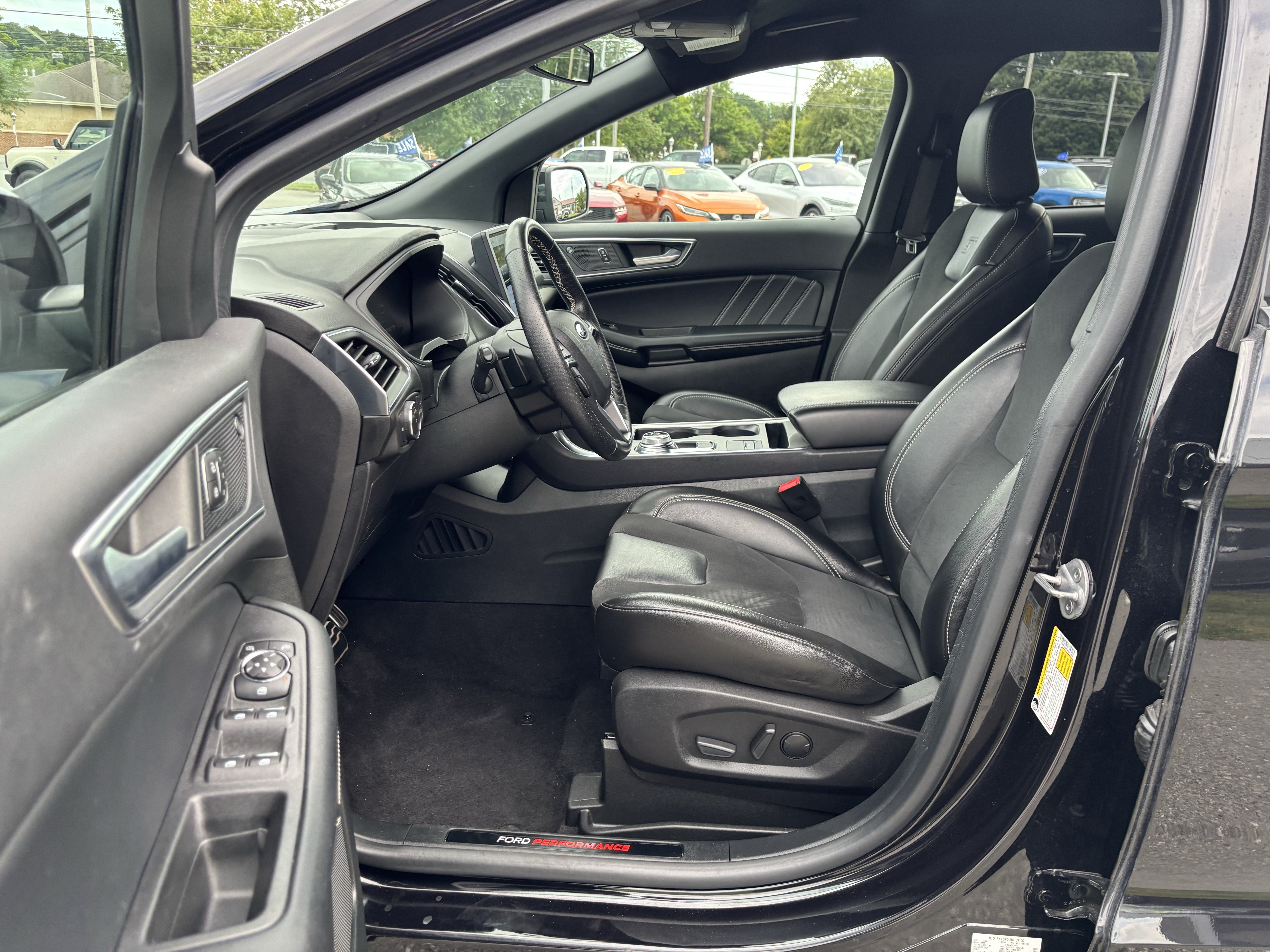 Certified 2022 Ford Edge ST AWD/4WD image 11