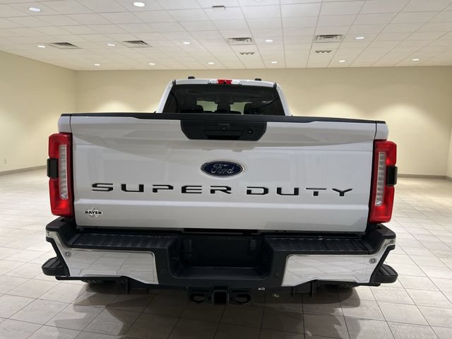 Certified 2025 Ford F350 XLT w/ 360-Degree Camera Package AWD/4WD image 4