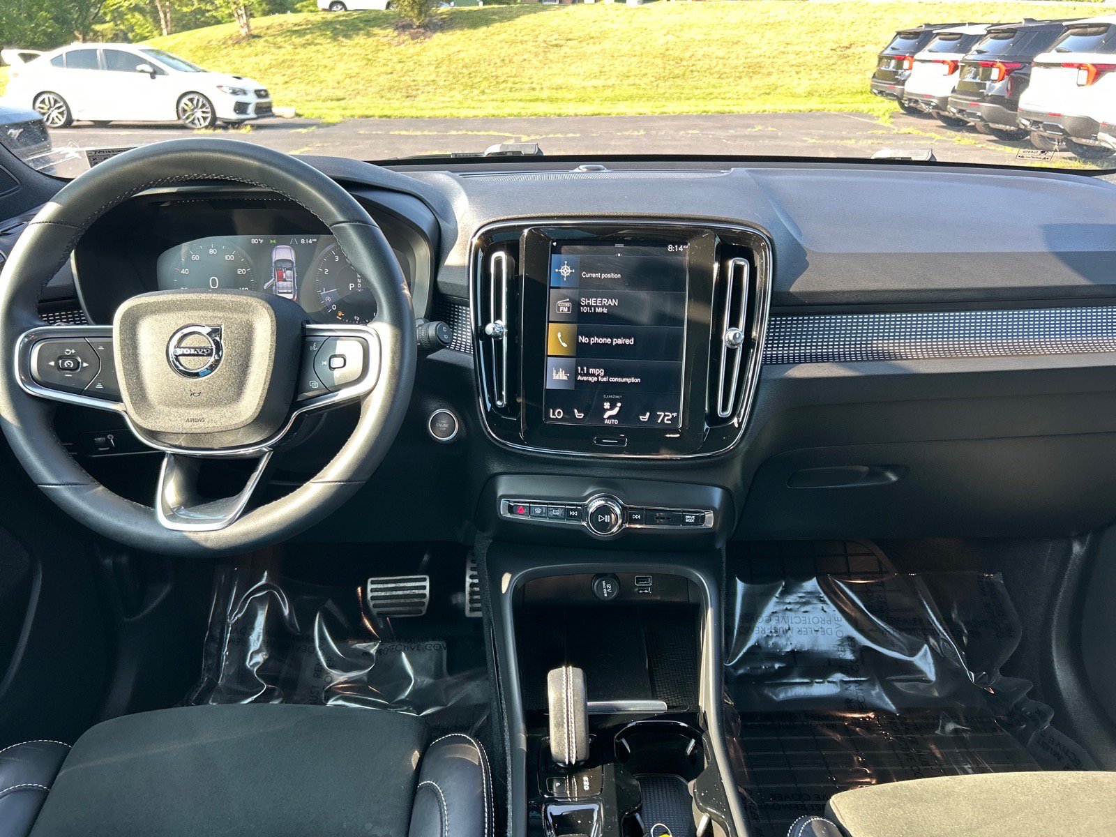 Used 2022 Volvo XC40 T5 R-Design w/ Climate Package AWD/4WD image 3