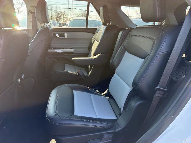 Certified 2023 Ford Explorer XLT w/ Equipment Group 202A image 13