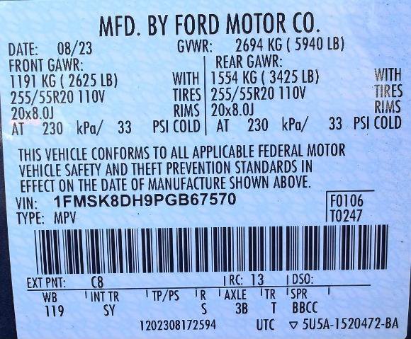 Certified 2023 Ford Explorer XLT w/ Equipment Group 202A AWD/4WD image 24