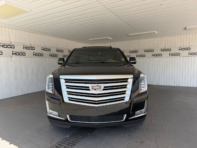 Used 2017 Cadillac Escalade Platinum AWD/4WD image 24