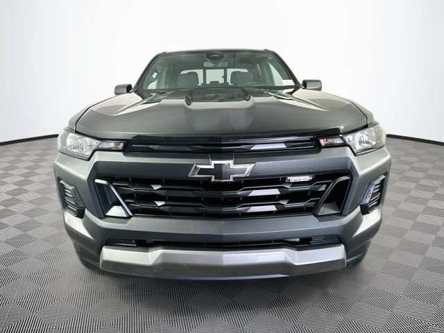 Used 2024 Chevrolet Colorado Trail Boss w/ LPO, Dark Essentials Package AWD/4WD image 5